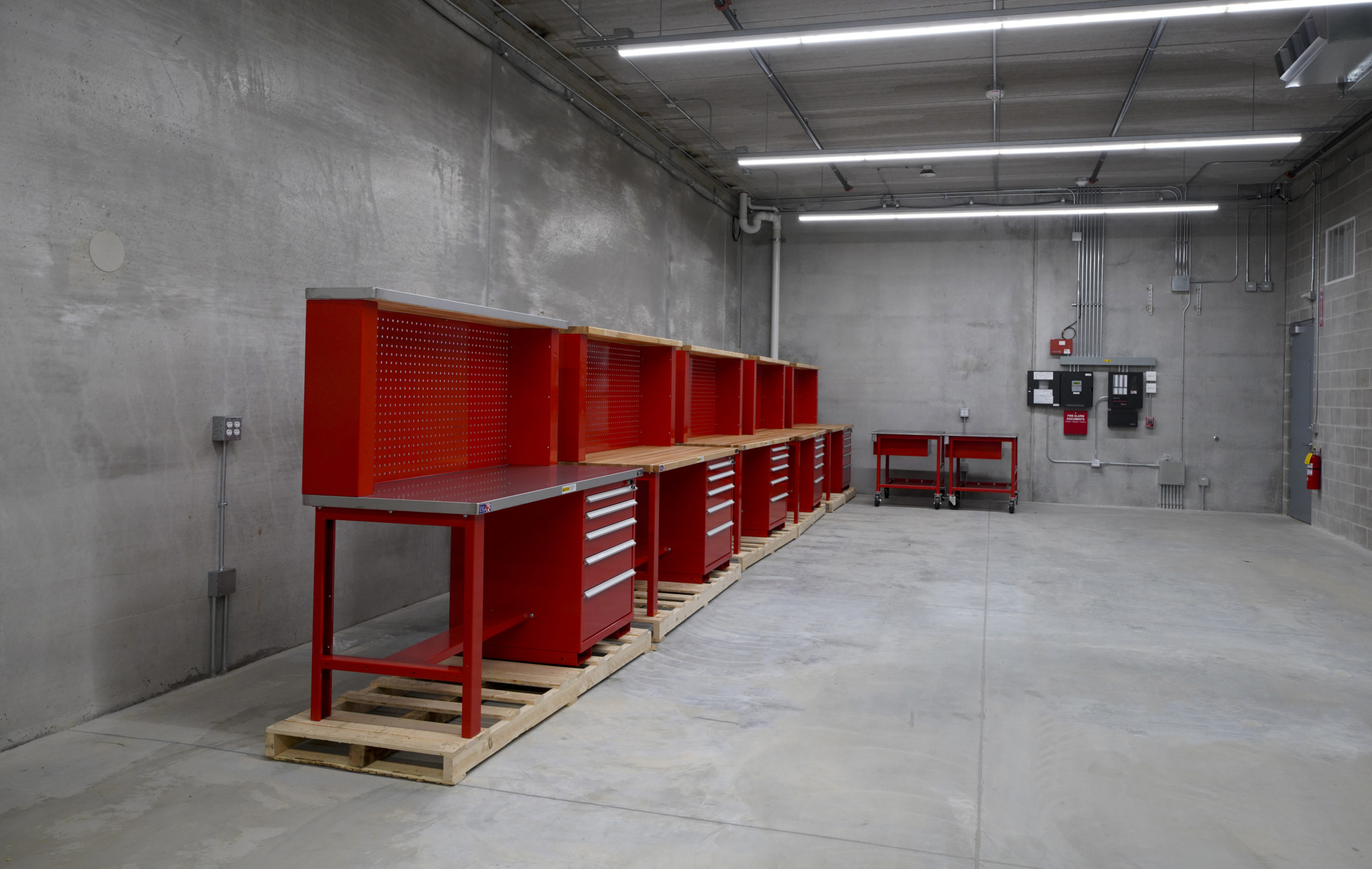 mke tool red hot retouched